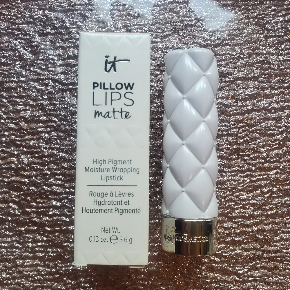 IT Cosmetics Pillow Lips Cream Lipstick in Vision (Peachy Beige)